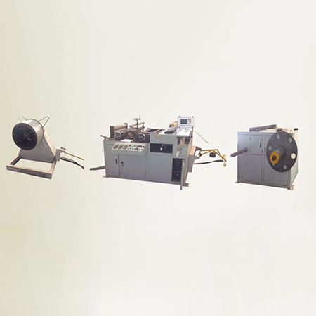 KL-500型立體卷鐵芯自動(dòng)開(kāi)料機(jī)